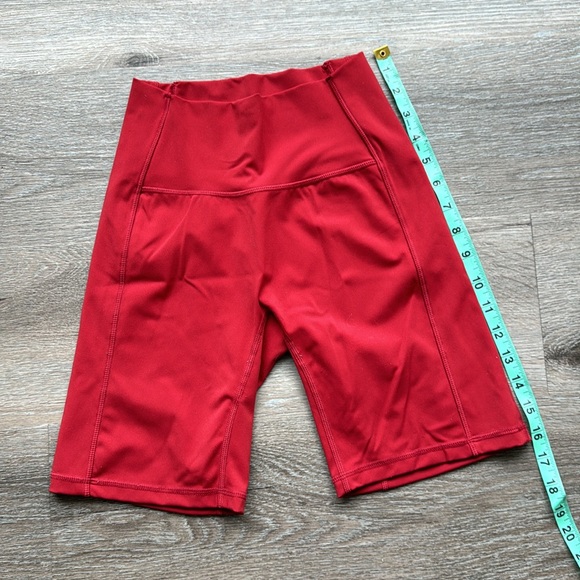 Alphalete Red shorts - Picture 5 of 5